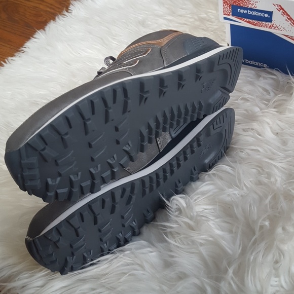 ⭐Sale new Balance rose gold grey sneakers size 9 - Picture 5 of 5